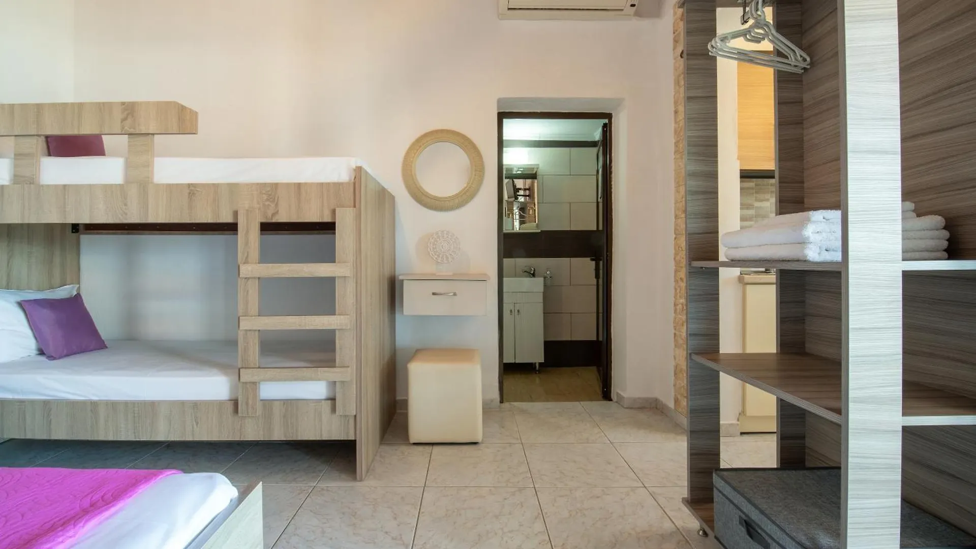Aggelina House - Pigadaki Apartment Skala Sikias