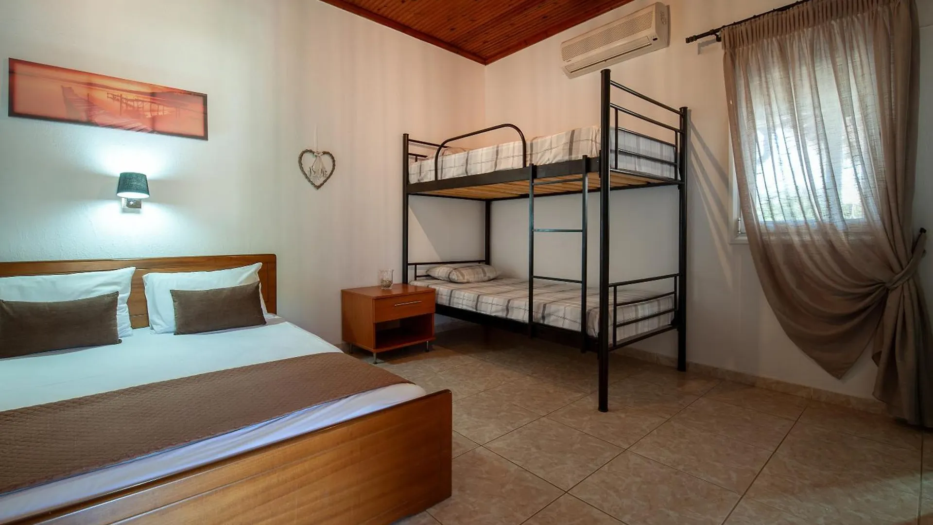 Aggelina House - Pigadaki Apartment Skala Sikias